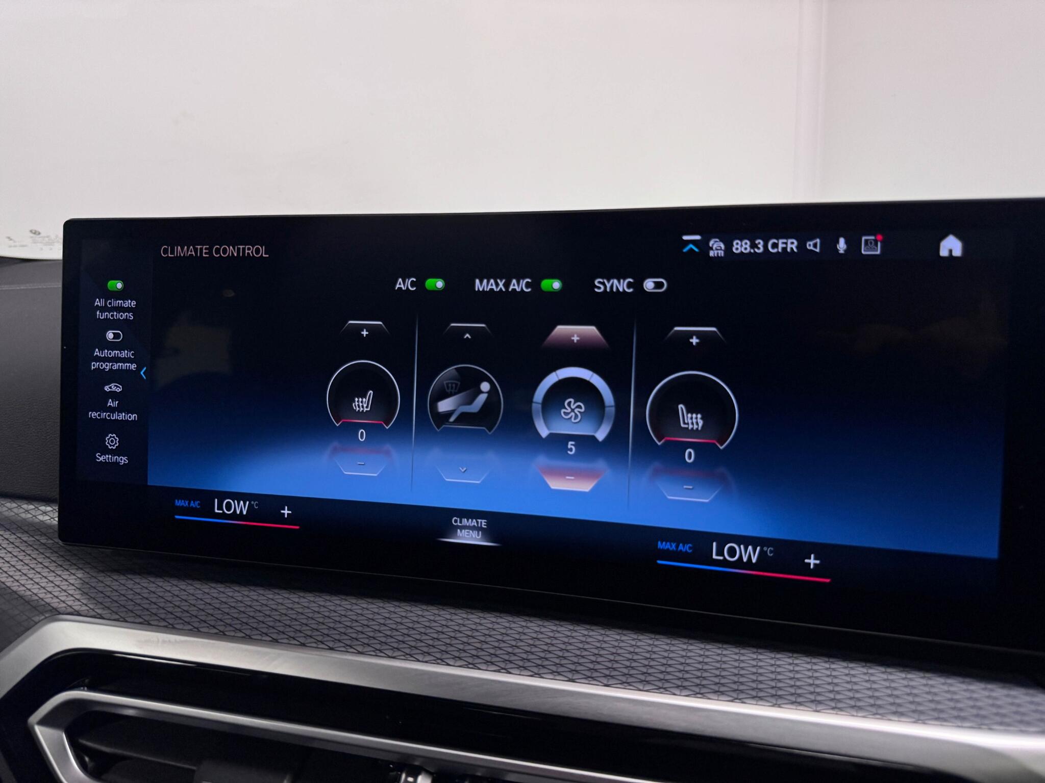 BMW I4 view 49