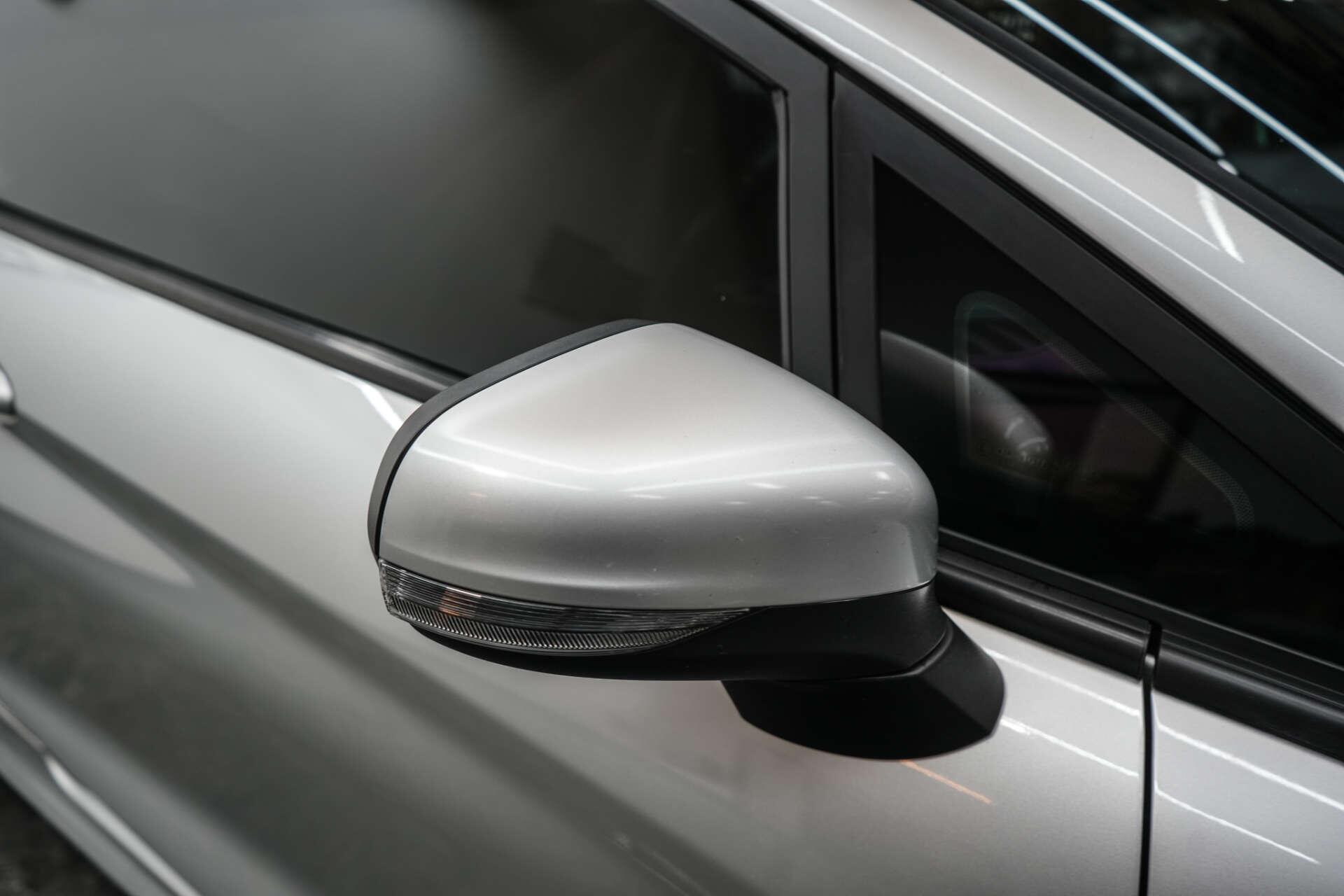 Ford Fiesta view 8