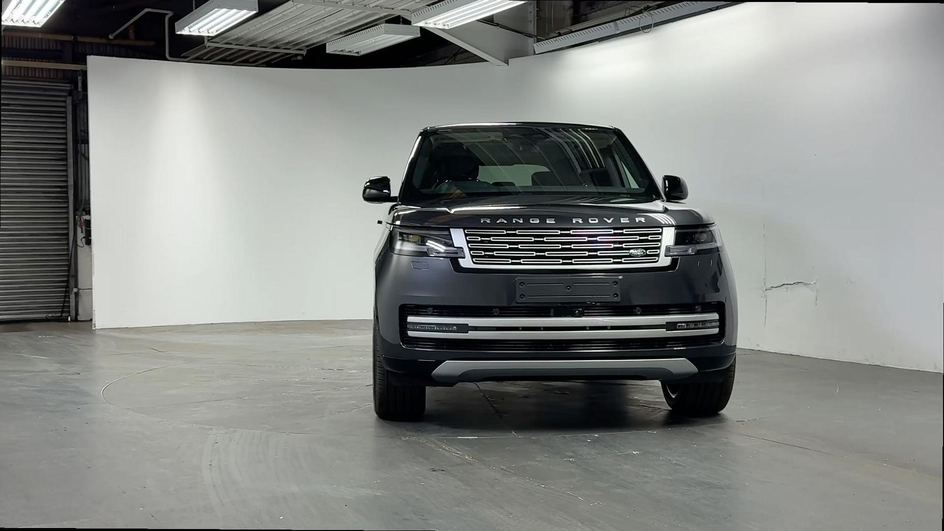 Land Rover Range Rover view 7