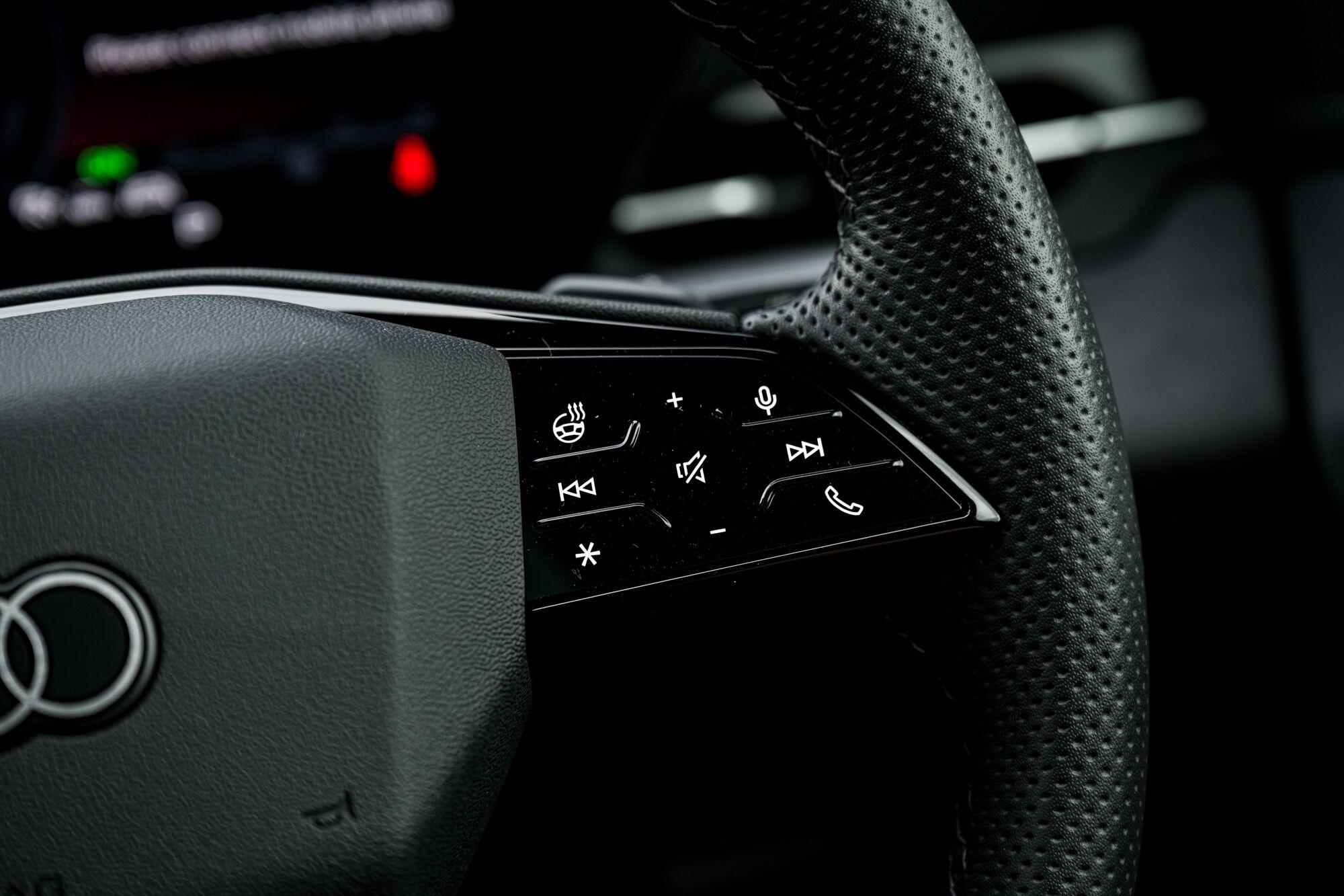 Audi SQ6 E-Tron view 55