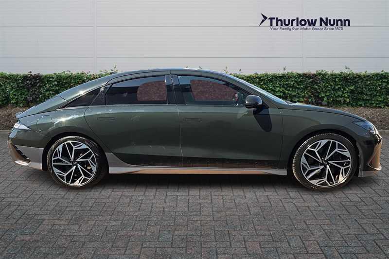 Hyundai Ioniq 6 view 2