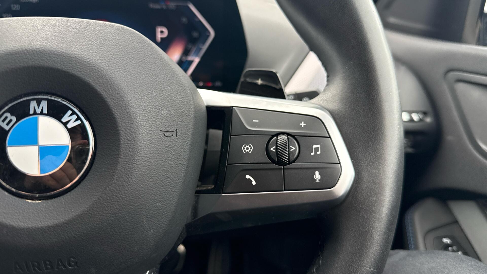 BMW 1 Series view 18