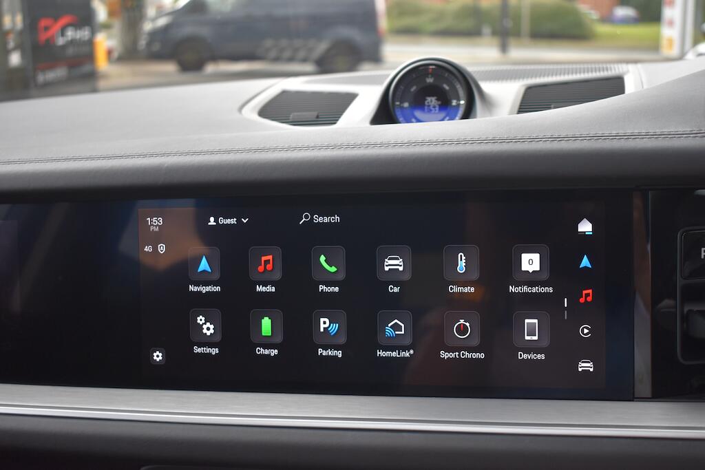 Porsche Cayenne view 82
