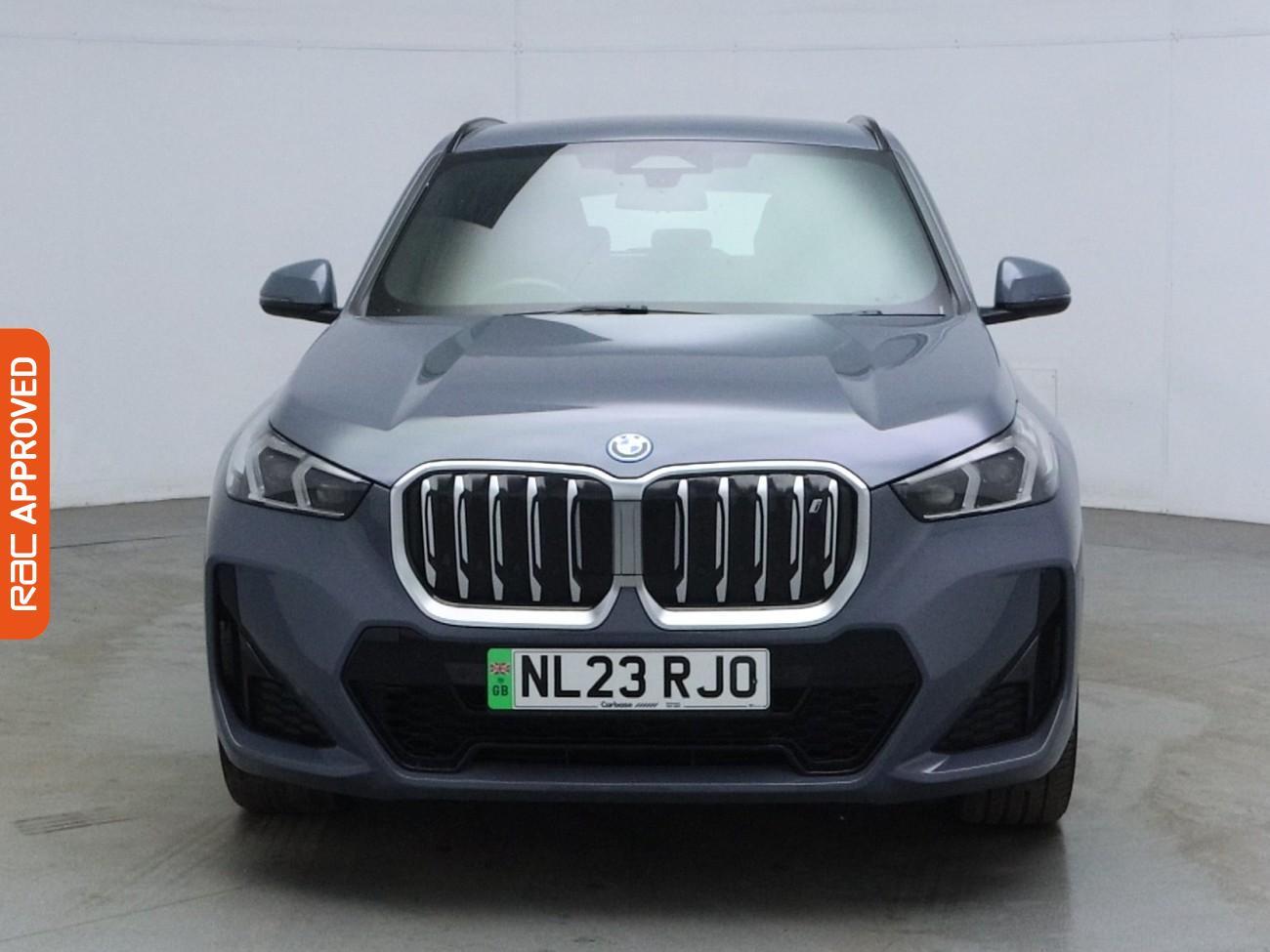 BMW Ix1 view 8