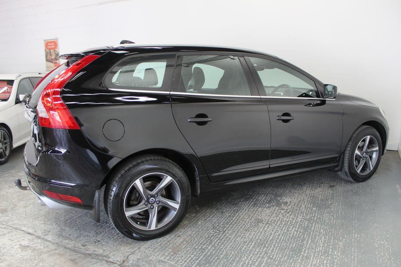 Volvo XC60 view 11
