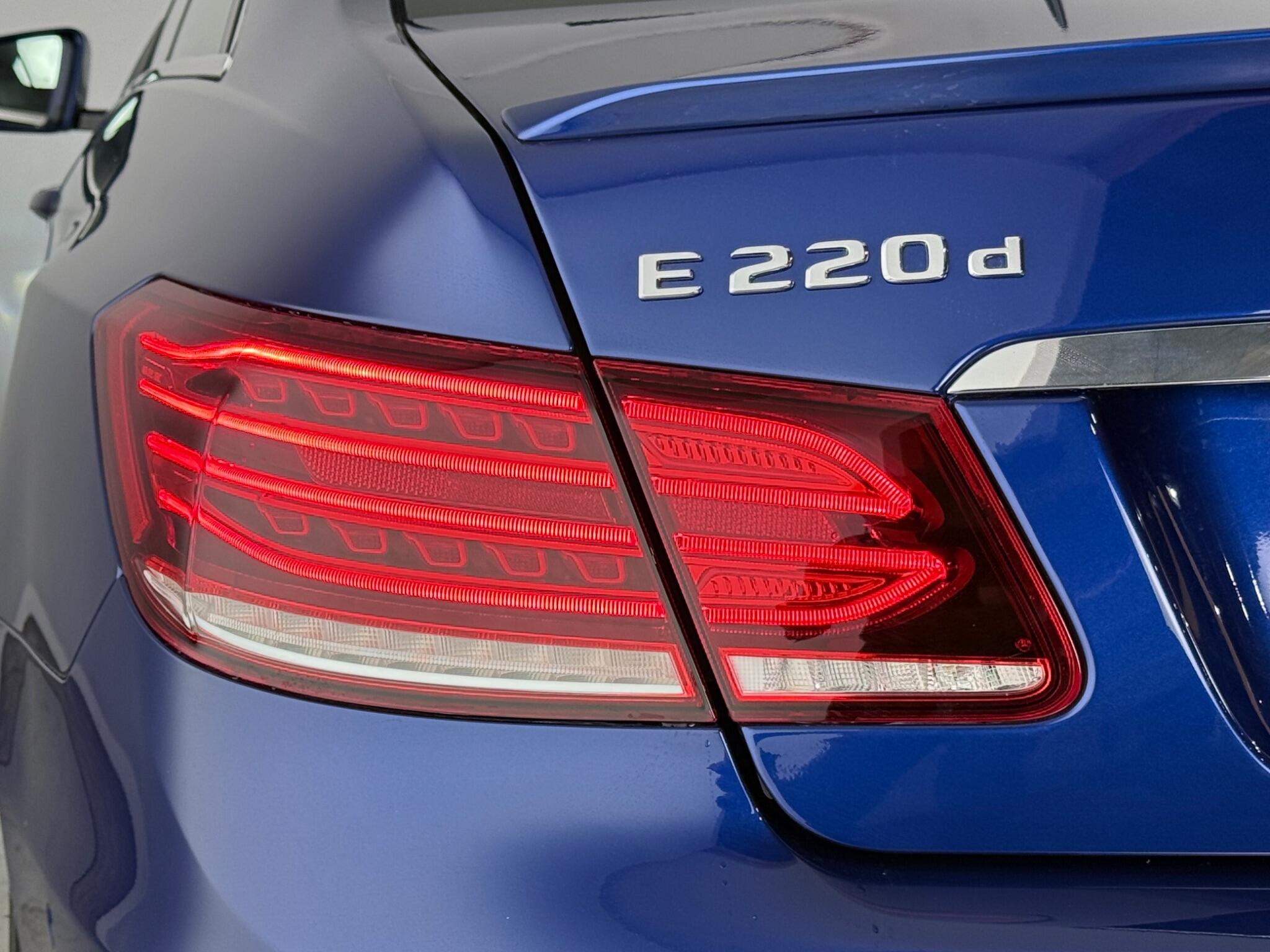 Mercedes-Benz E-Class view 7