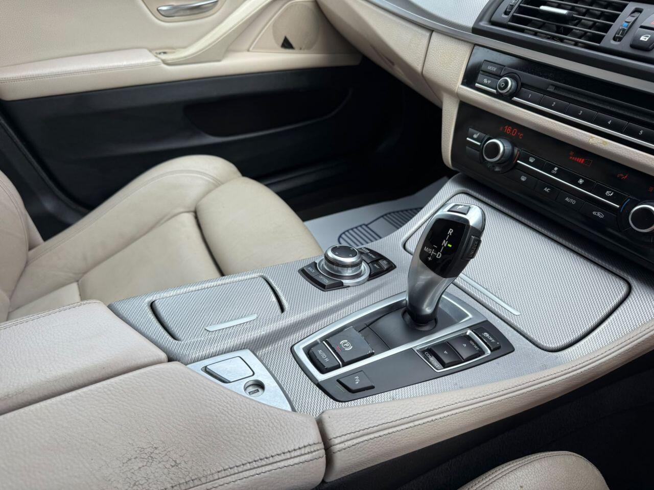 BMW 5 Series view 41