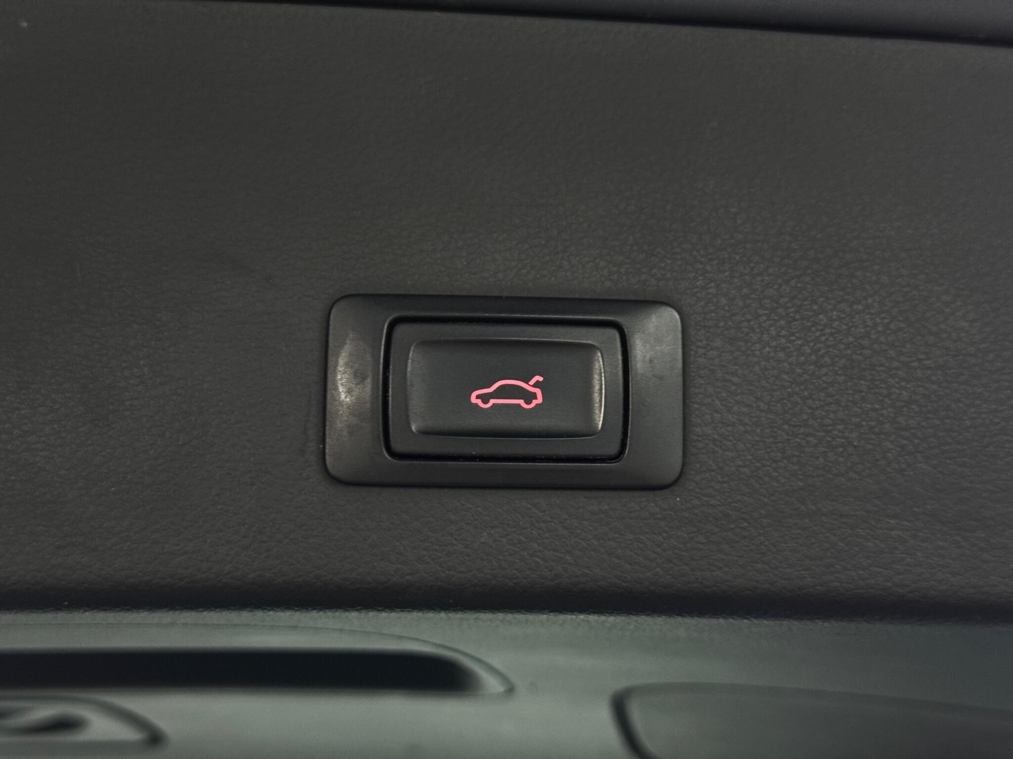 Audi A6 view 41