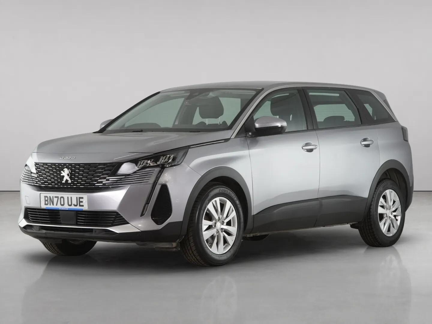 Peugeot 5008 view 2