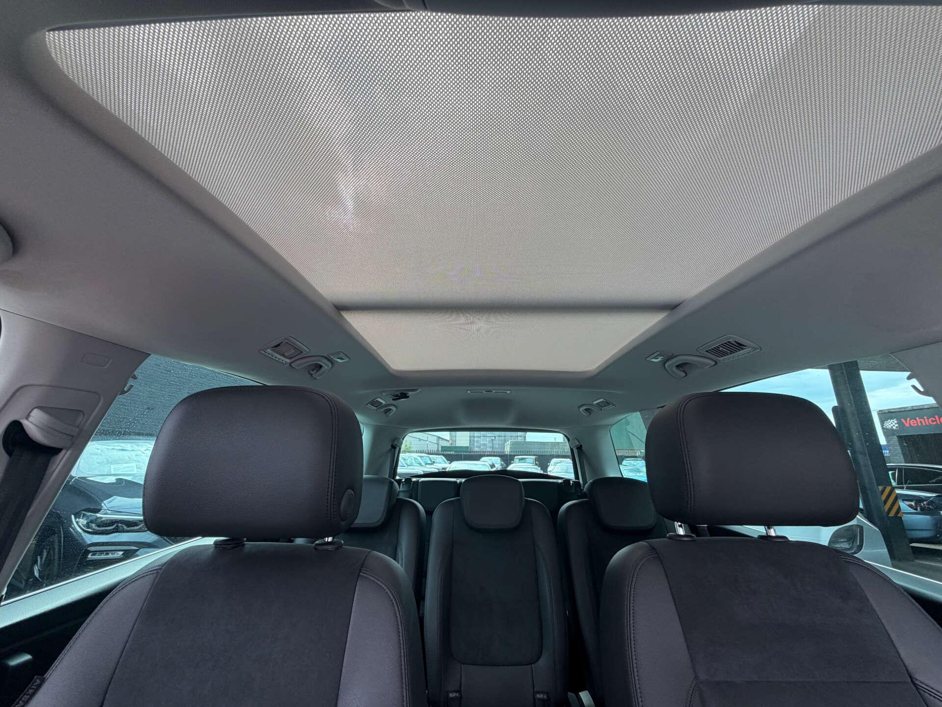 Volkswagen Sharan view 31