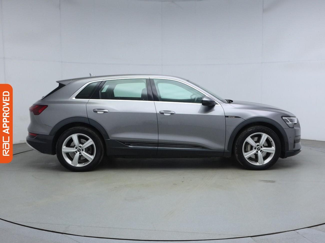 Audi E-Tron view 7