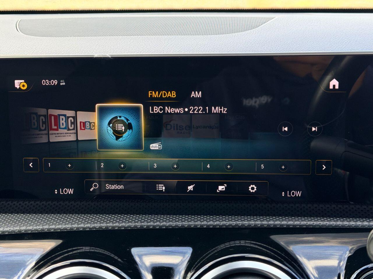 Mercedes-Benz A Class view 44