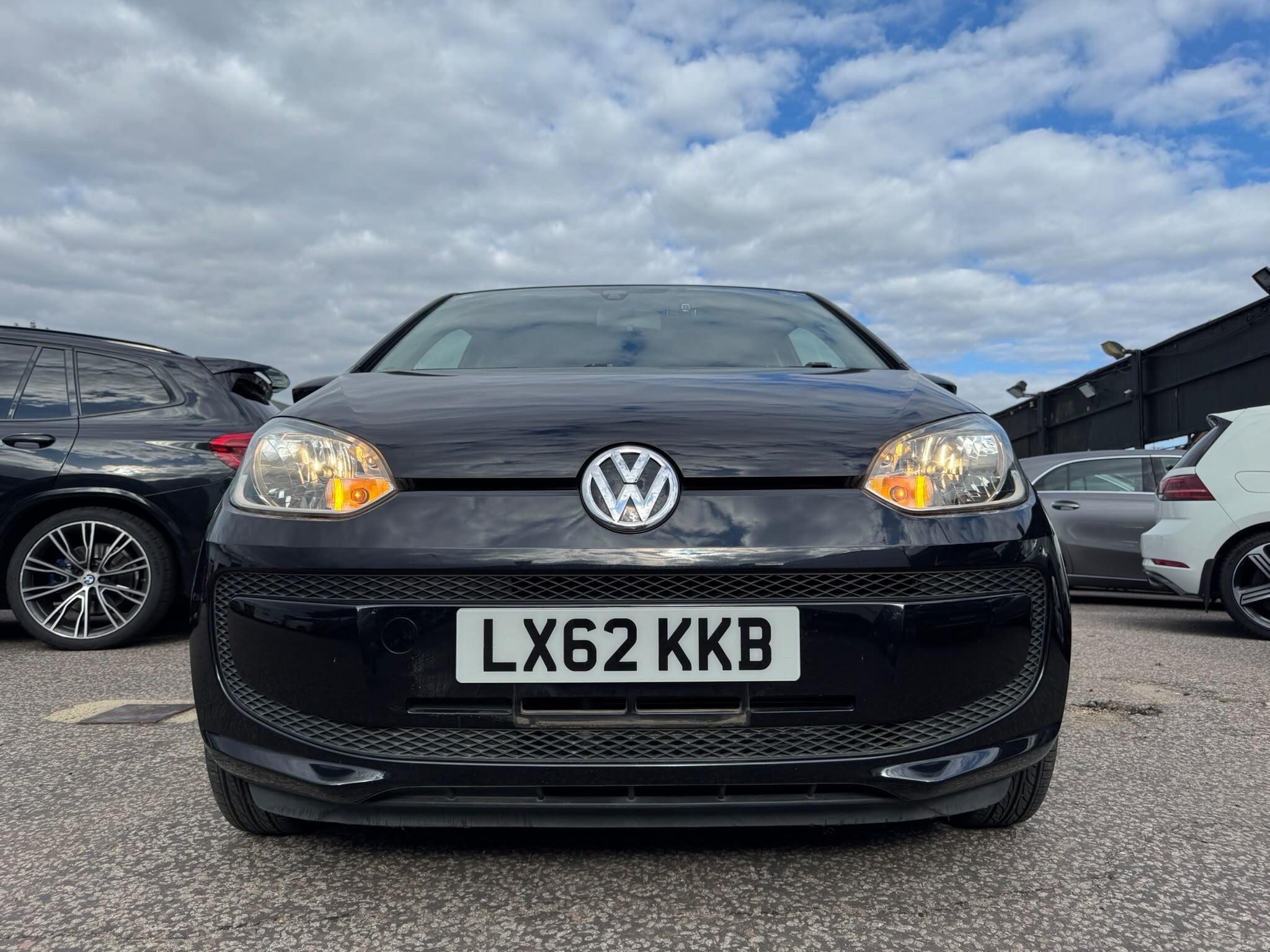 Volkswagen Up! view 8