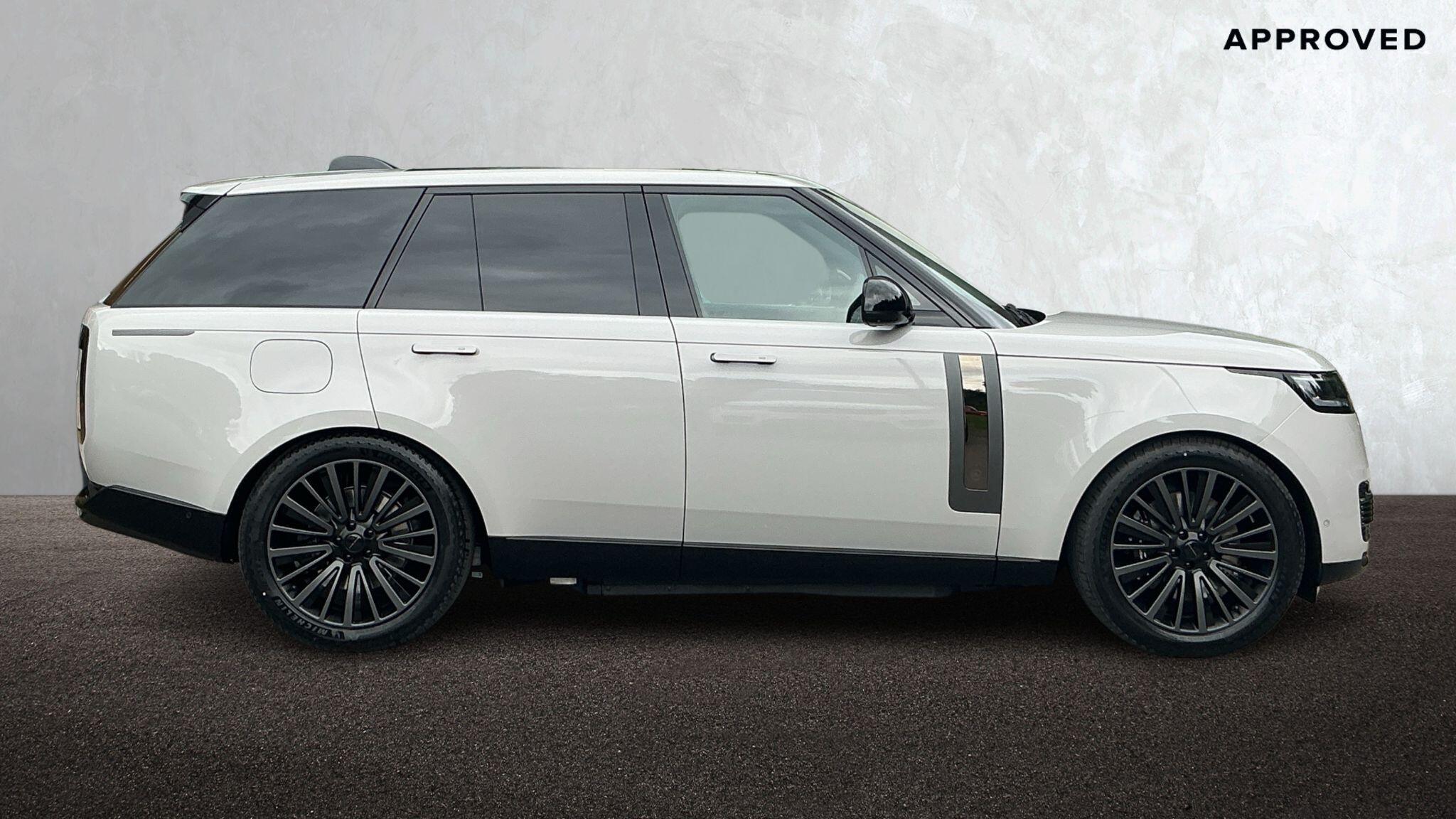 Land Rover Range Rover view 5