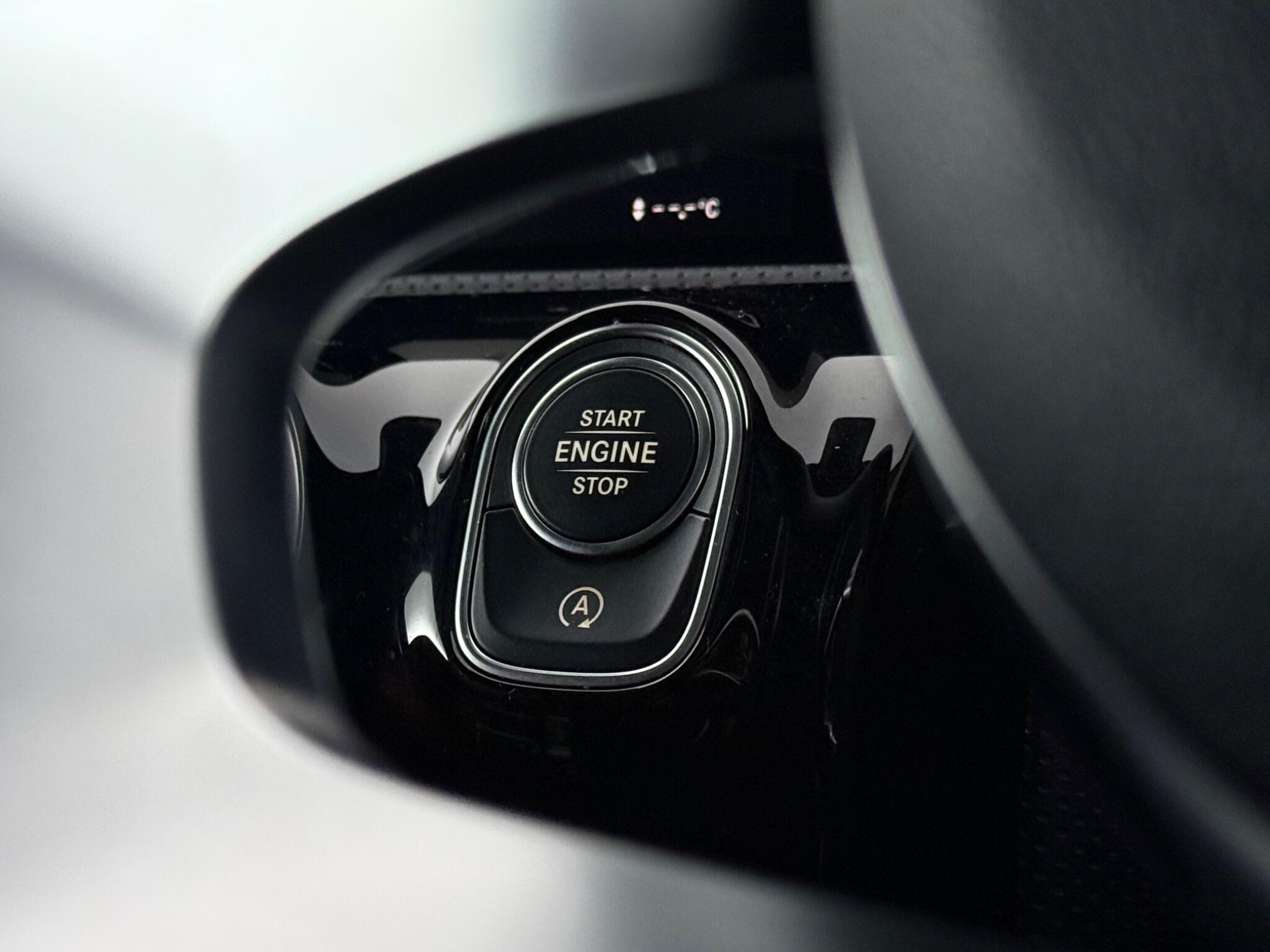 Mercedes-Benz Cla view 22