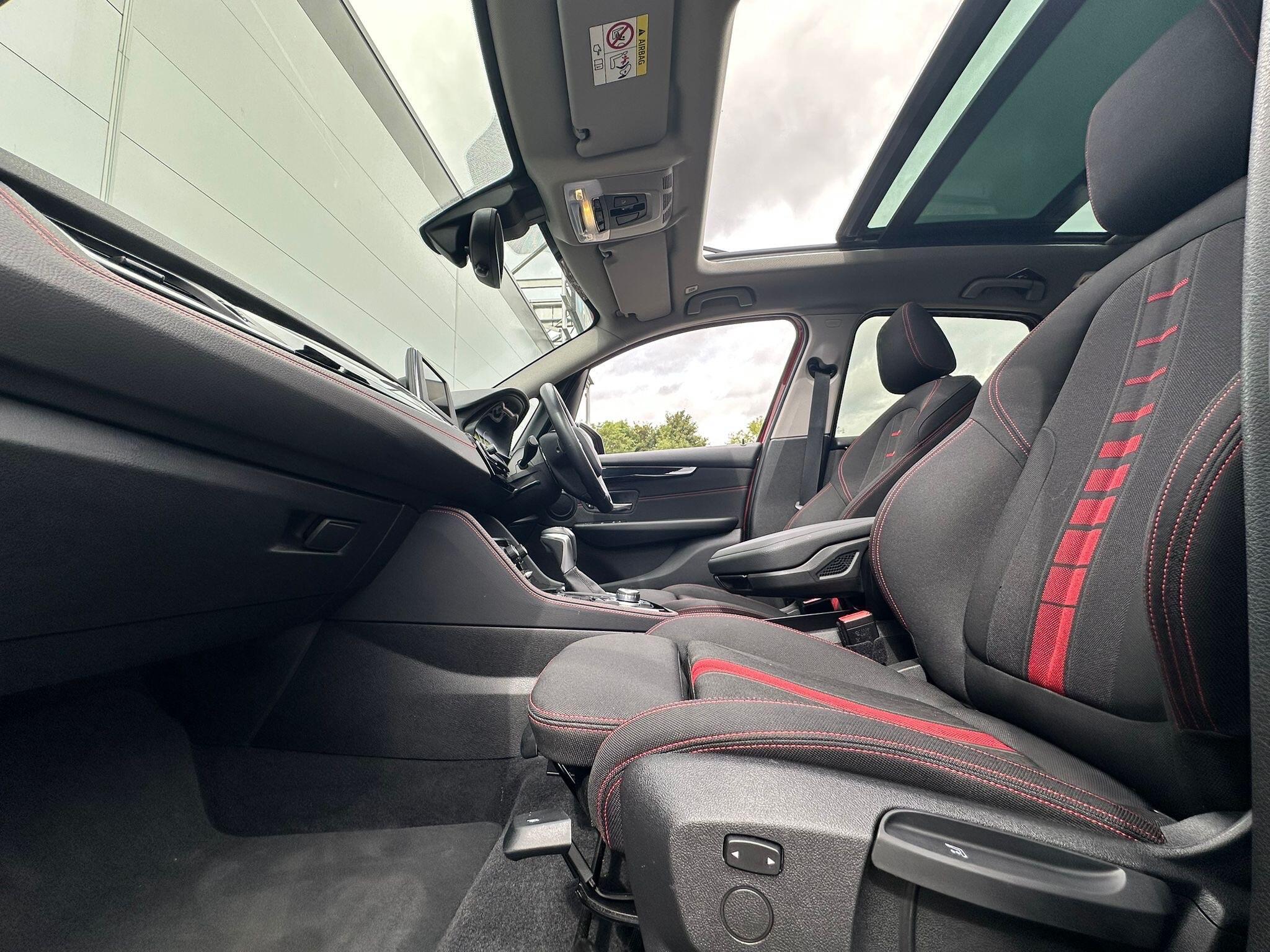 BMW 2 Series view 28