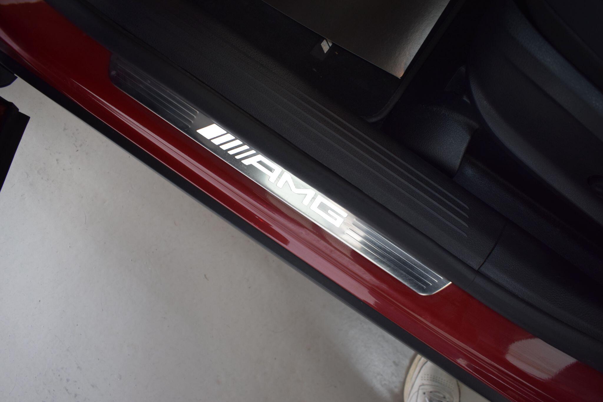 Mercedes-Benz GLB view 27