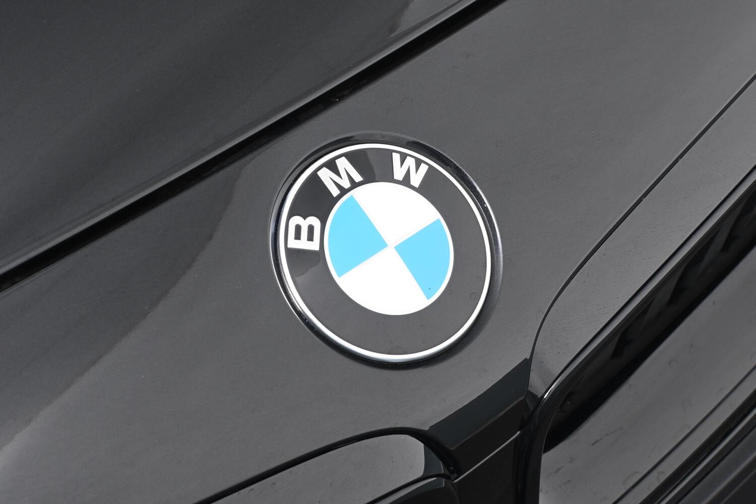 BMW 2 Series view 23