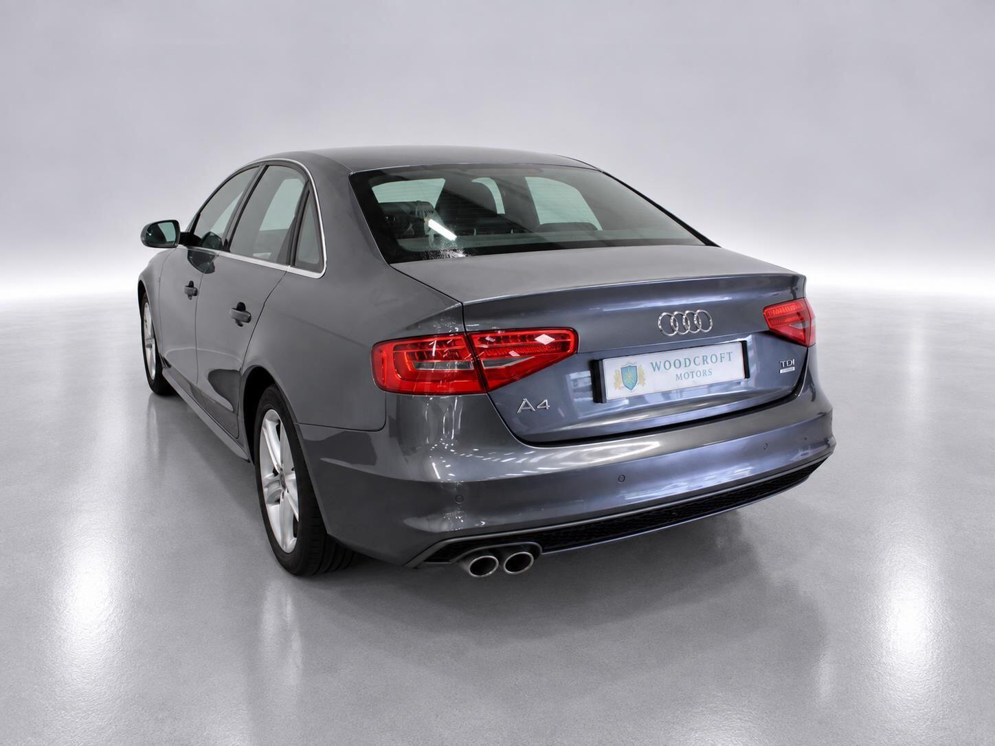 Audi A4 view 7