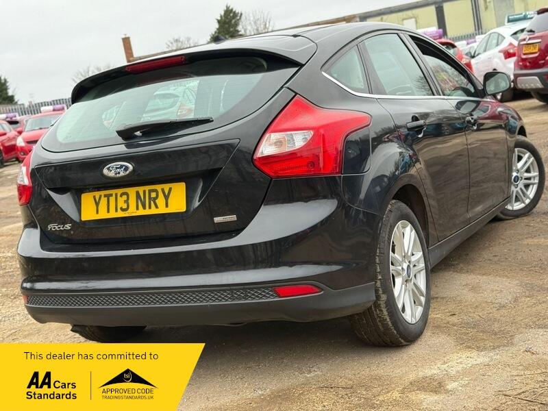 2013 Ford Focus image 24
