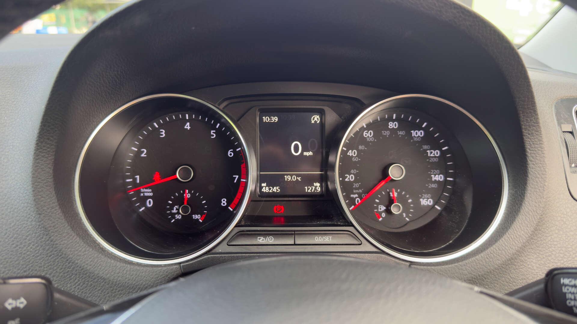 Volkswagen Polo view 12
