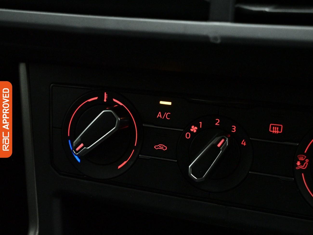 Volkswagen Polo view 15