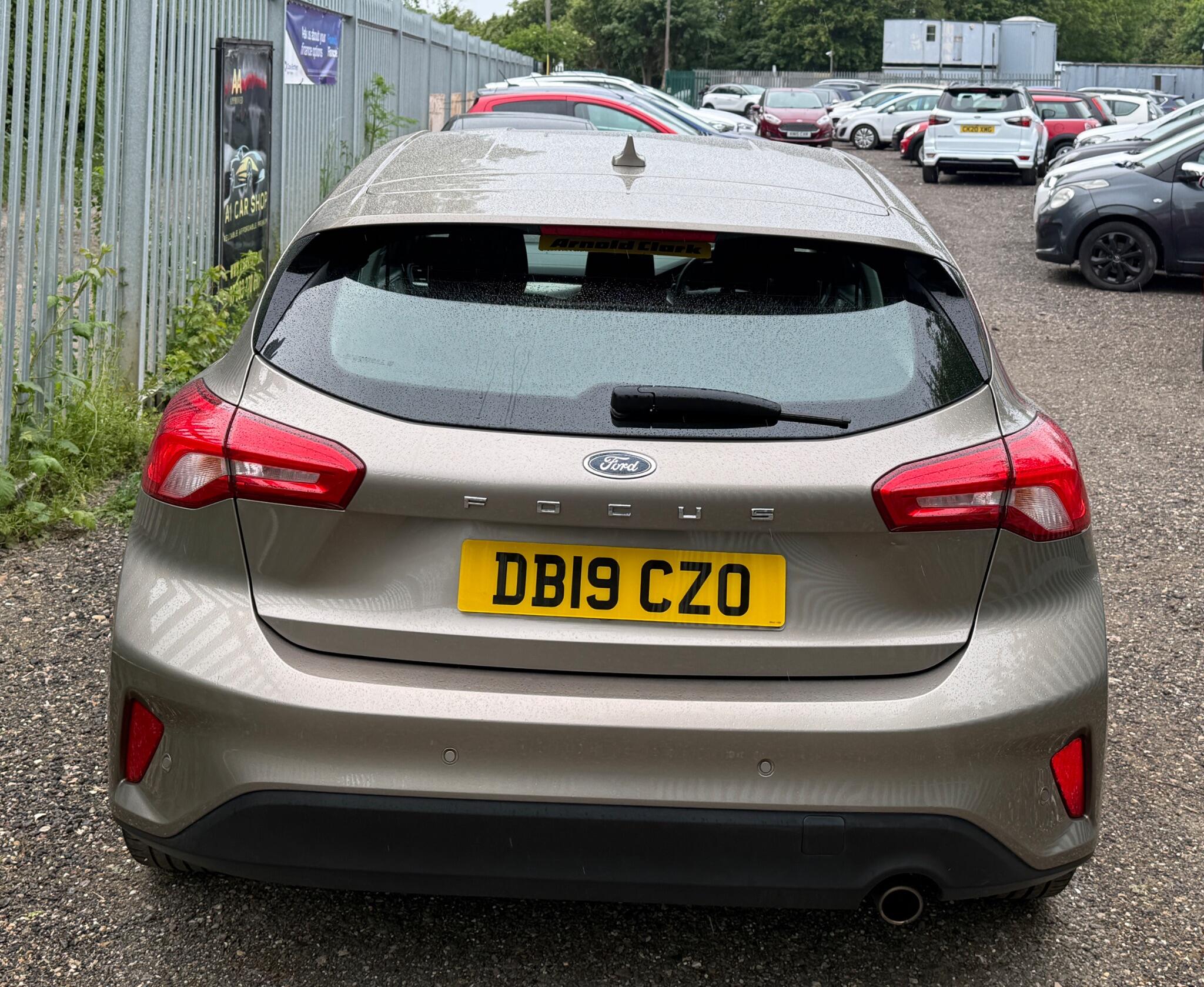 2019 Ford Focus image 13