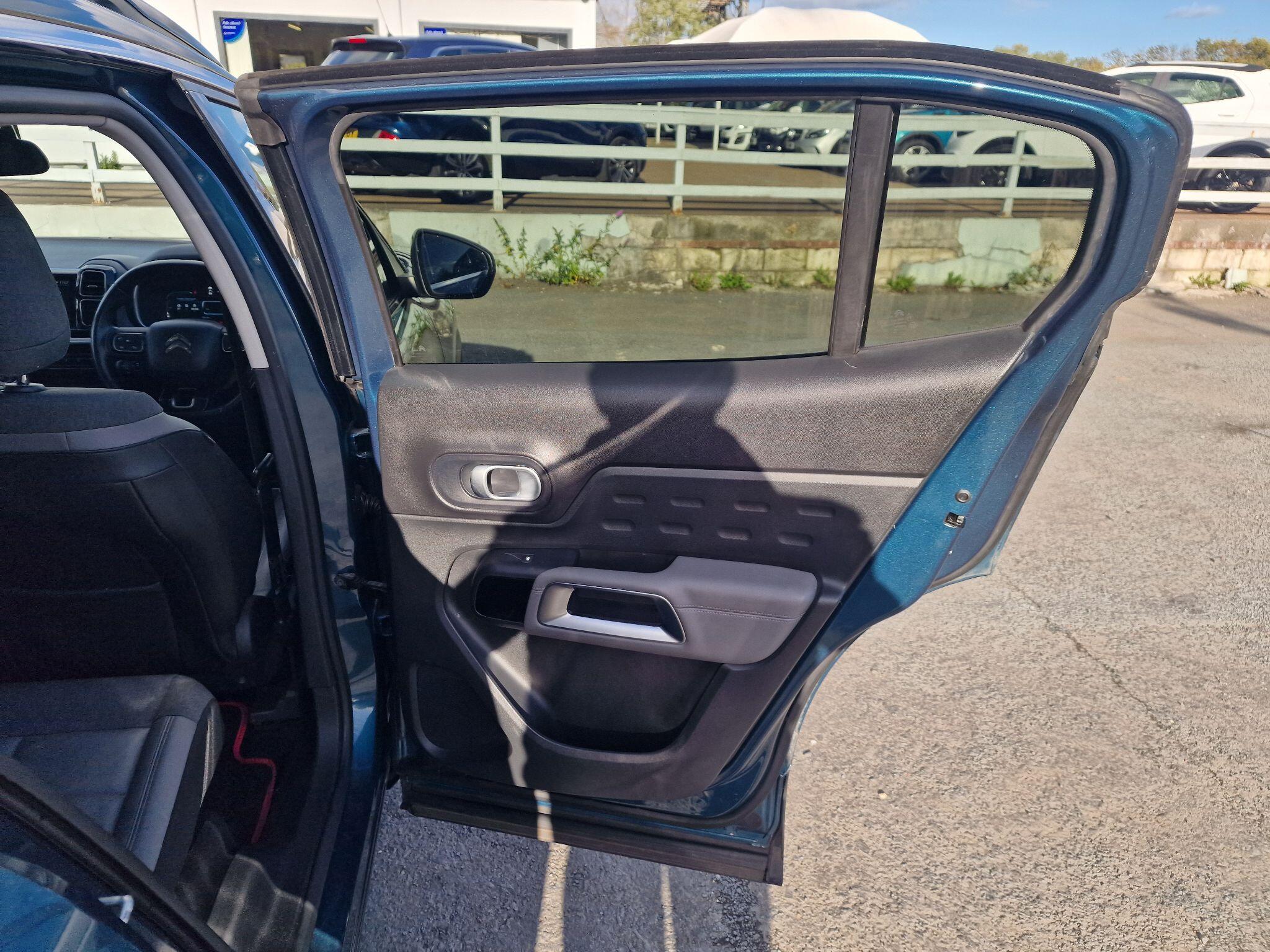Citroen C5 Aircross view 40