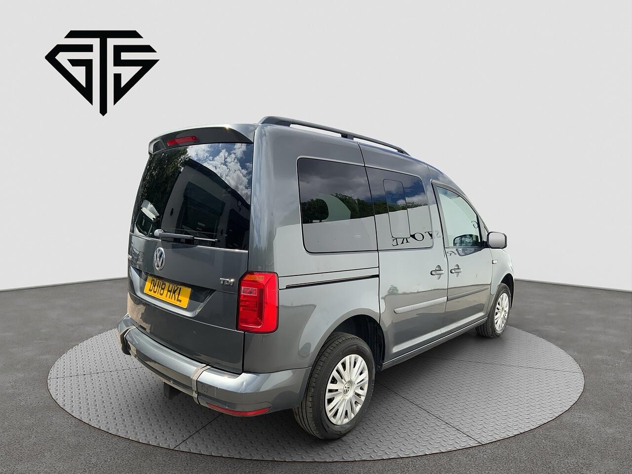 Volkswagen Caddy Life view 3