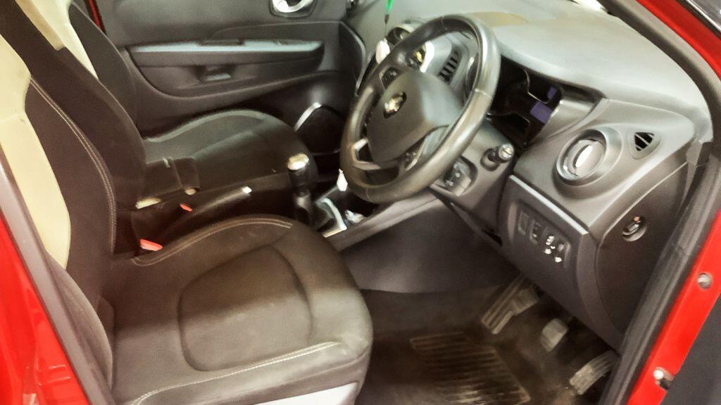 Renault Captur view 11