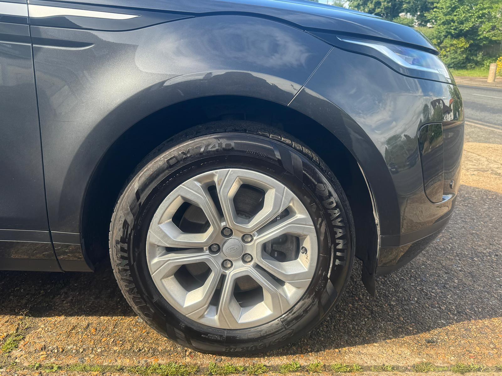 Land Rover Range Rover Evoque view 30