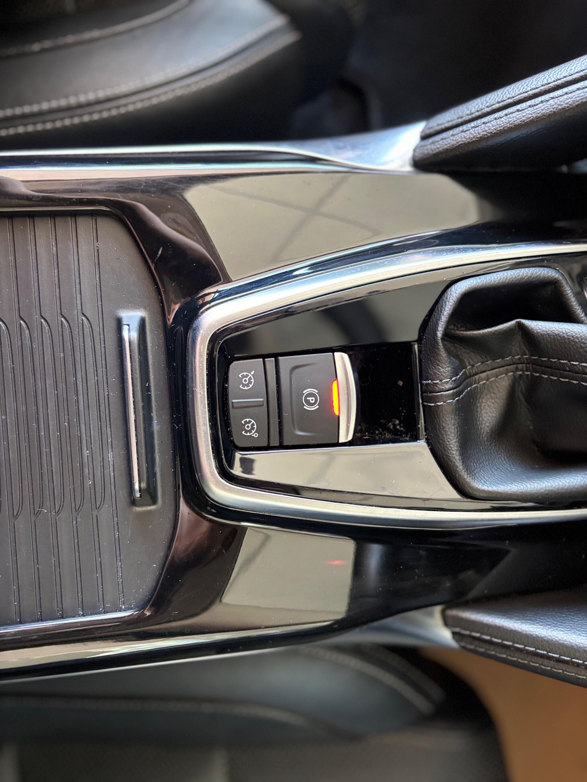 Renault Koleos view 16