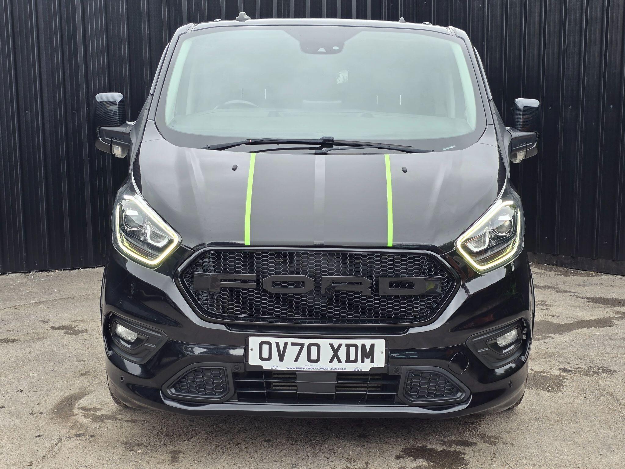 Ford Transit Custom view 10