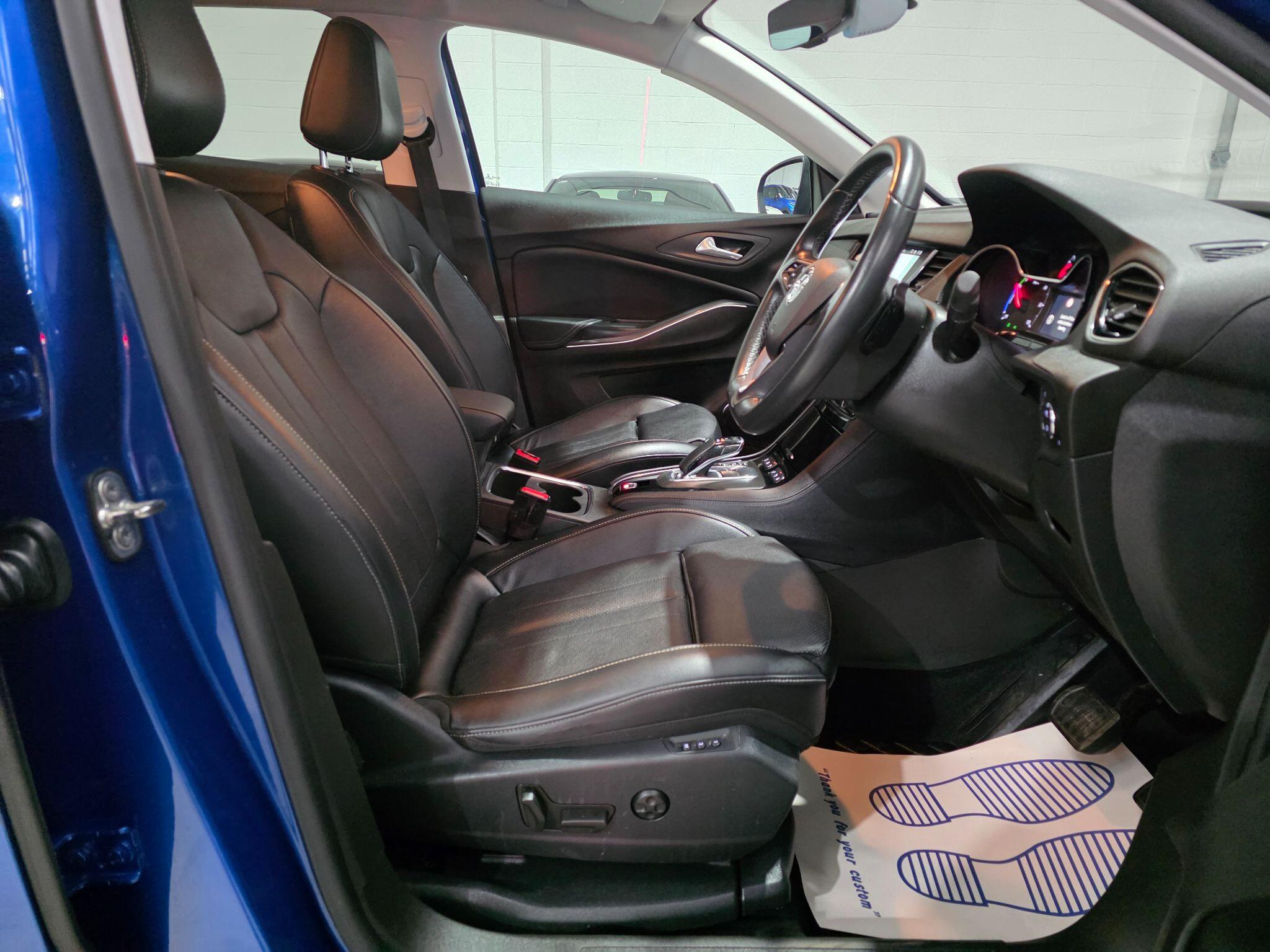 Vauxhall Grandland X view 6