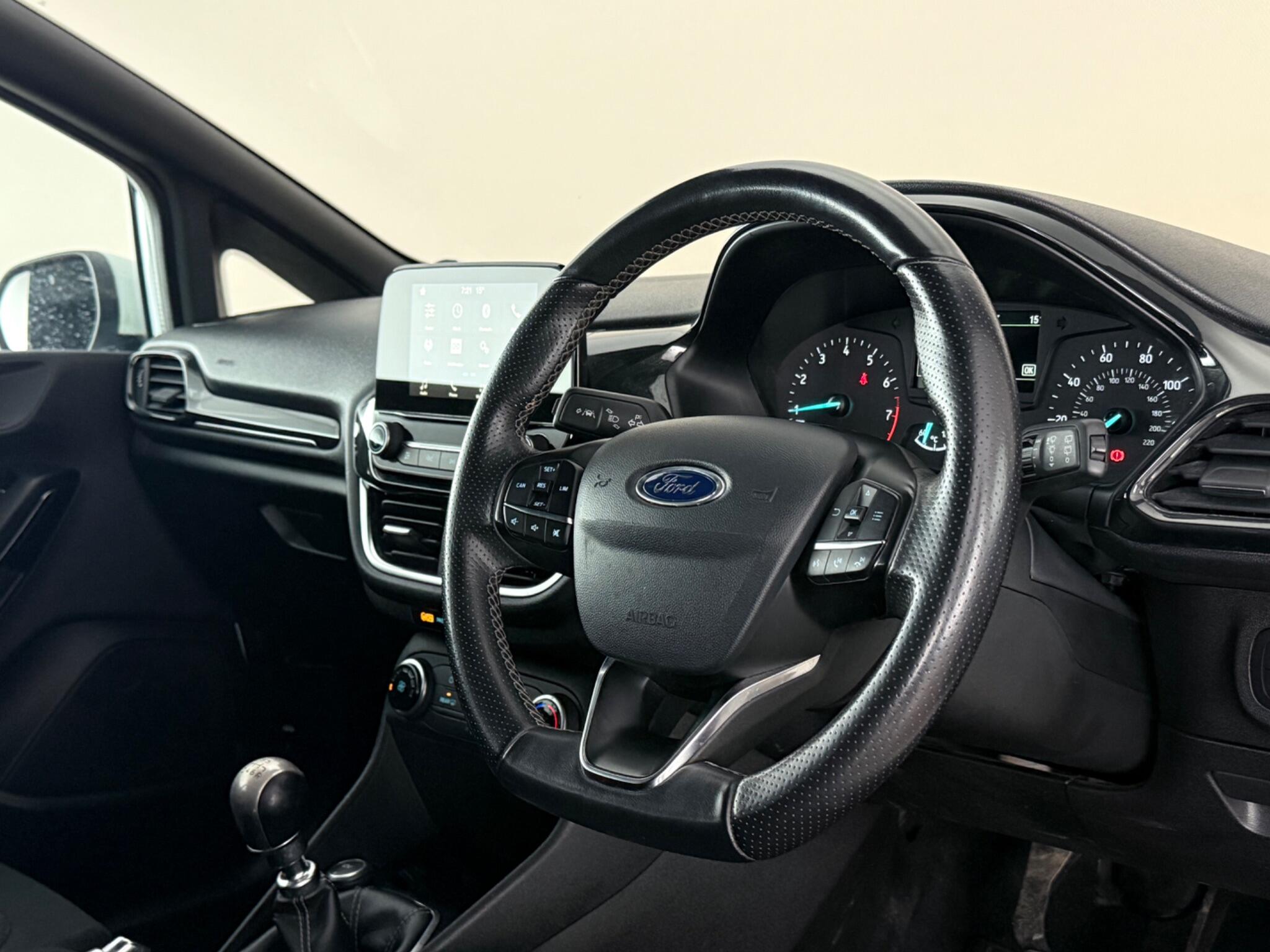 Ford Fiesta view 3