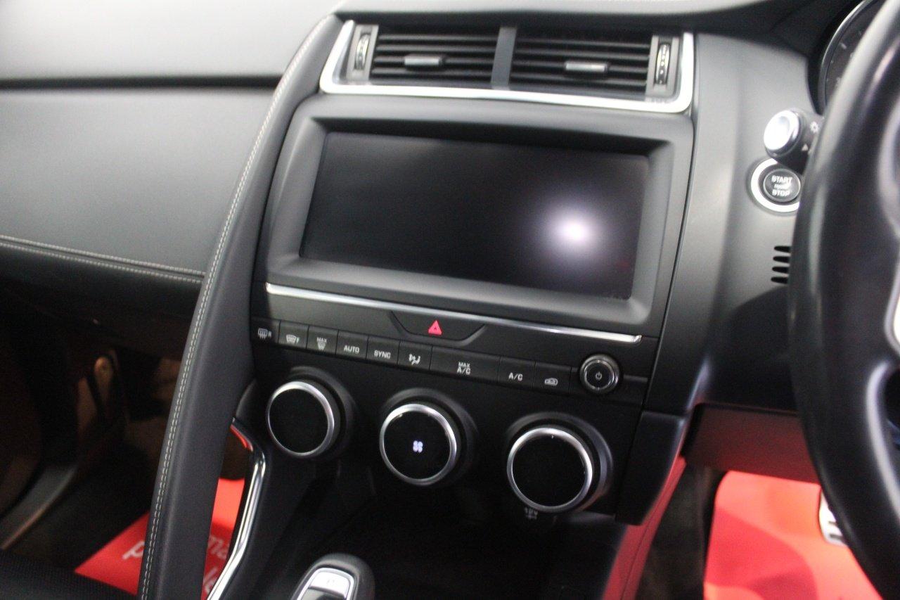 Jaguar E-Pace view 34