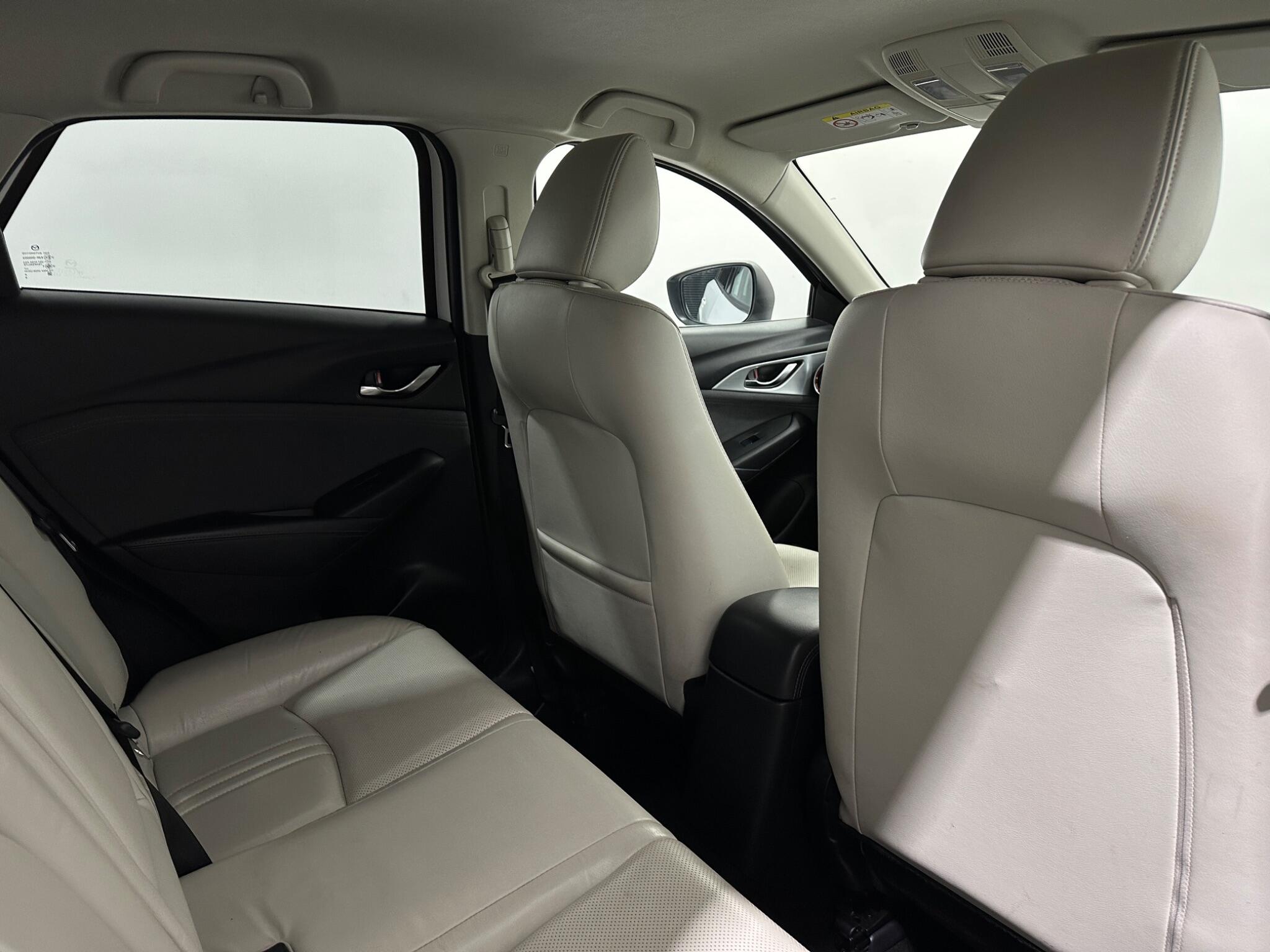 Mazda CX-3 view 38