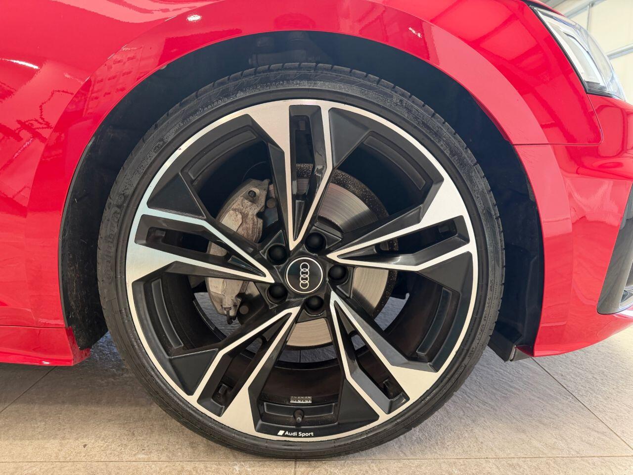Audi A5 view 16