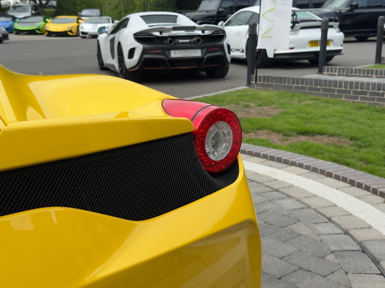 Ferrari 458 view 24