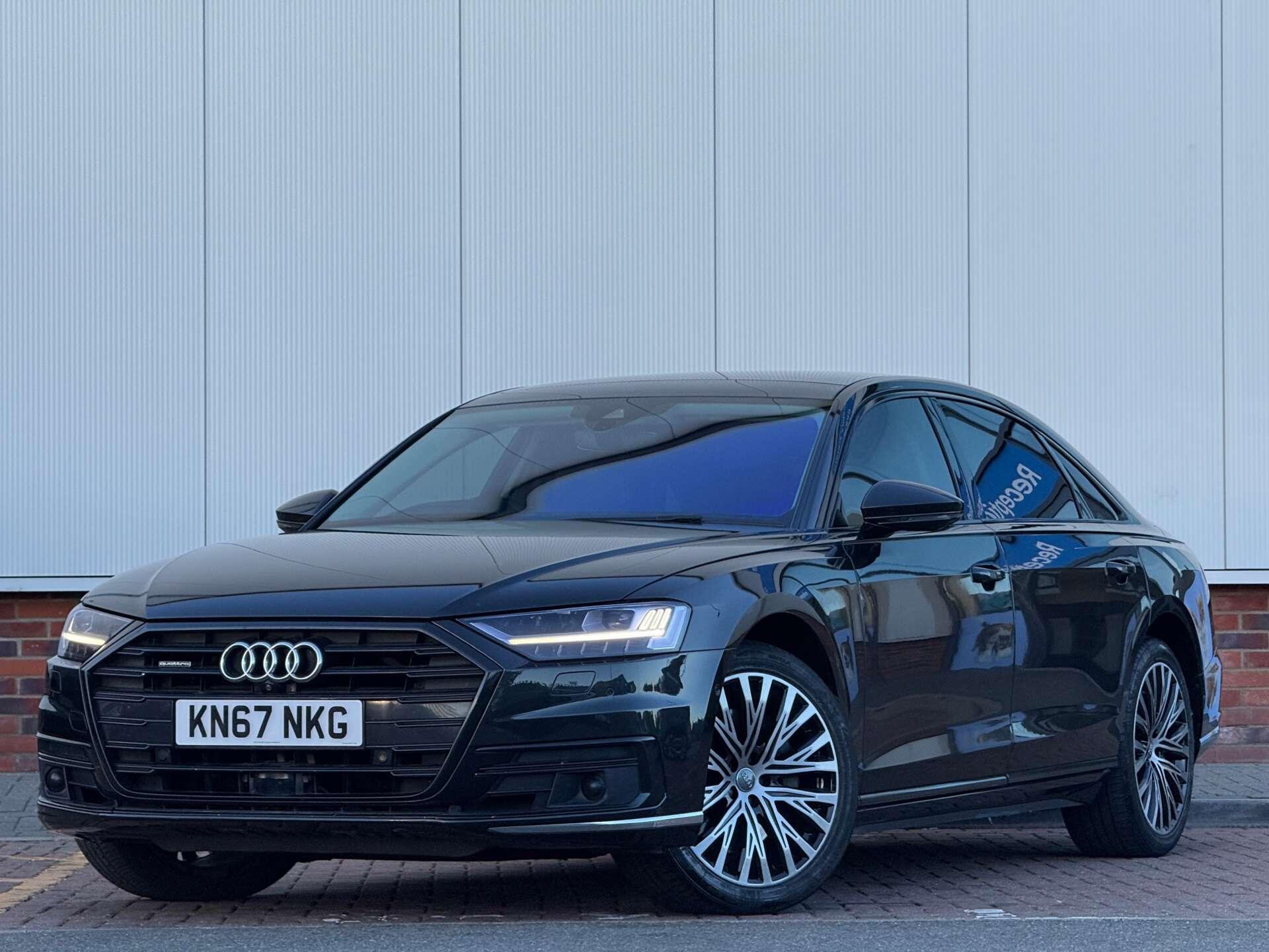 Audi A8 view 3