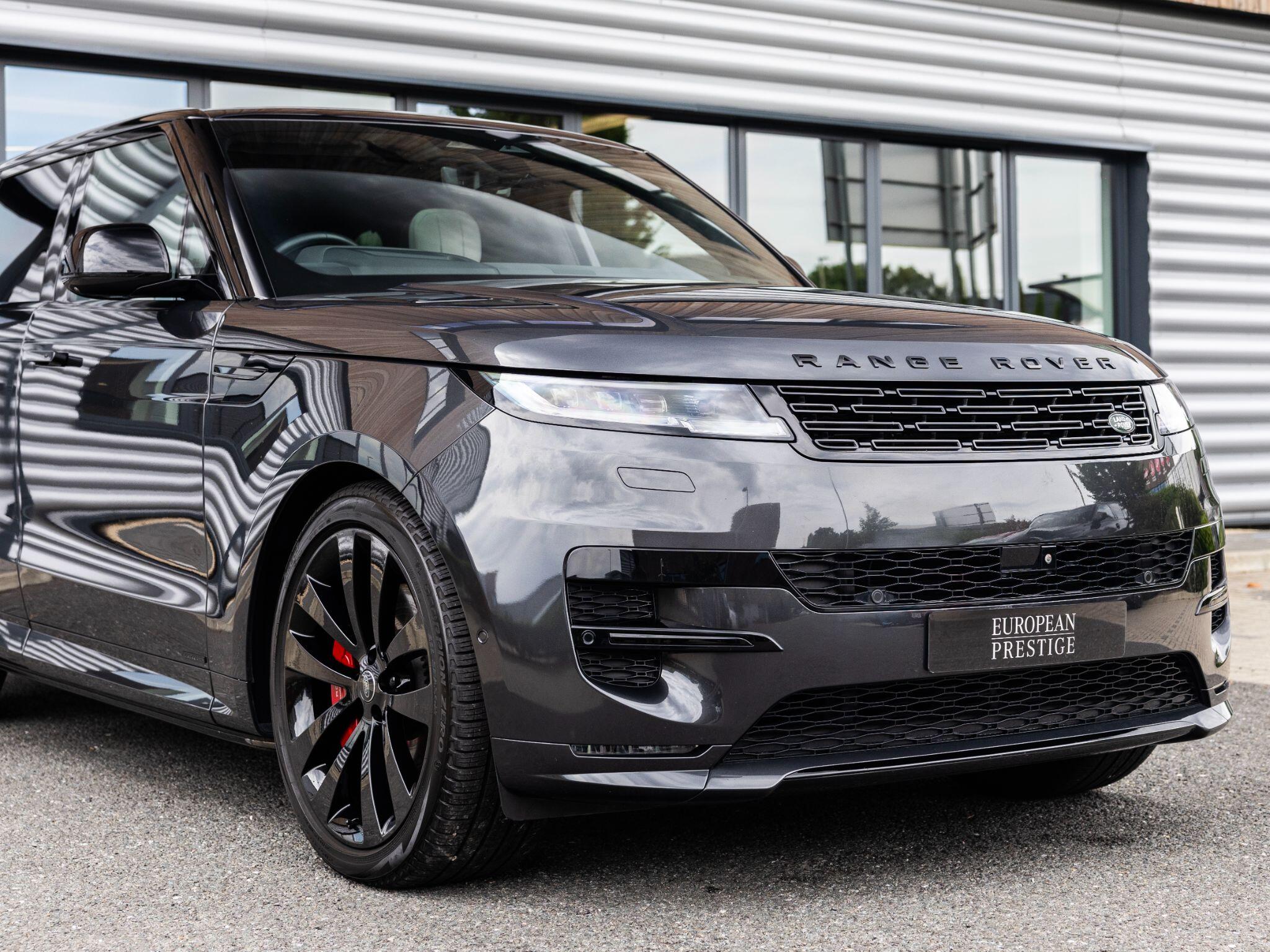 Land Rover Range Rover Sport view 10