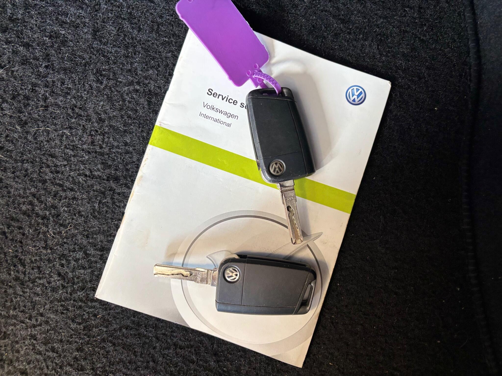 Volkswagen Golf view 30