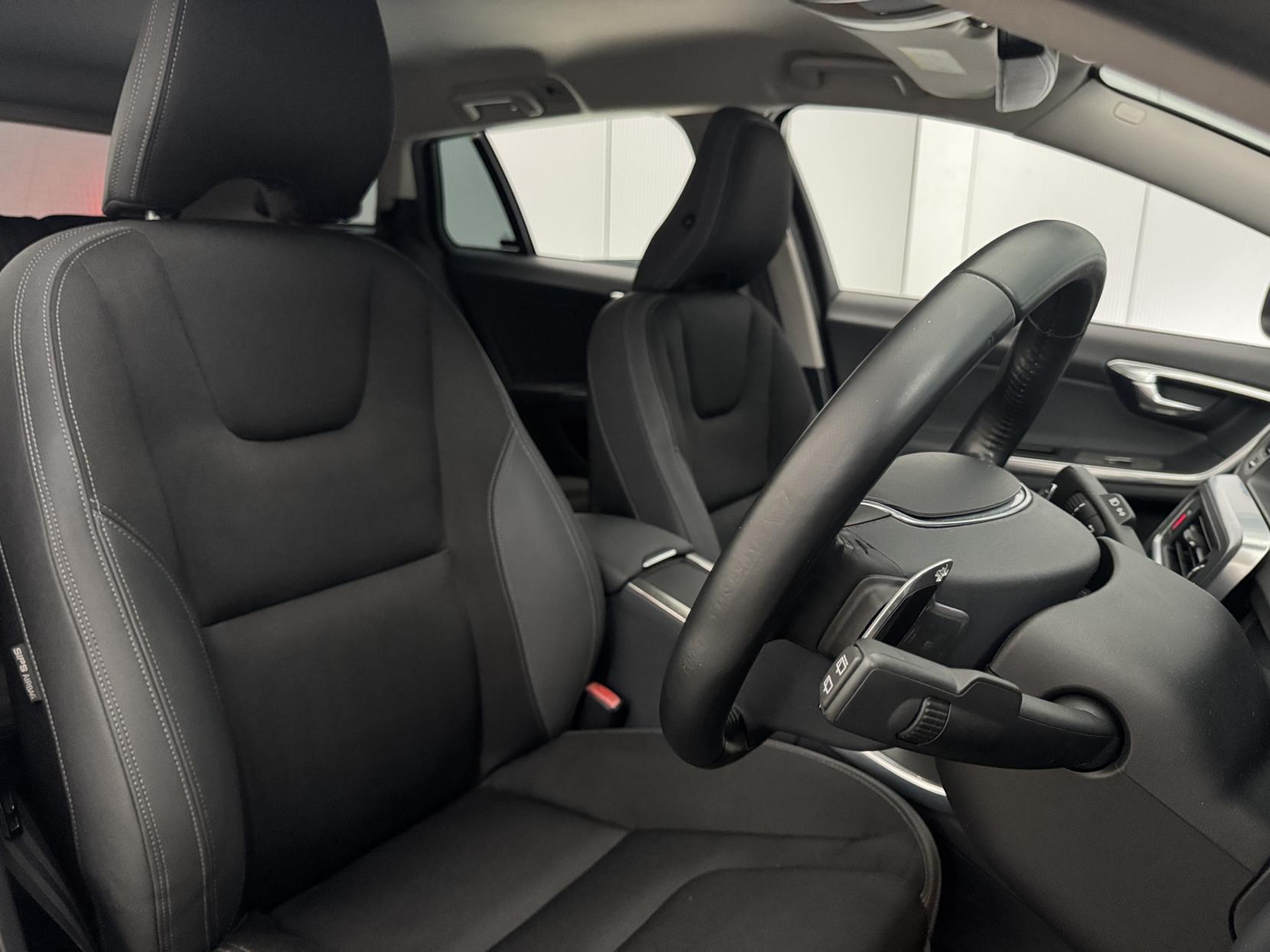 Volvo V60 view 33