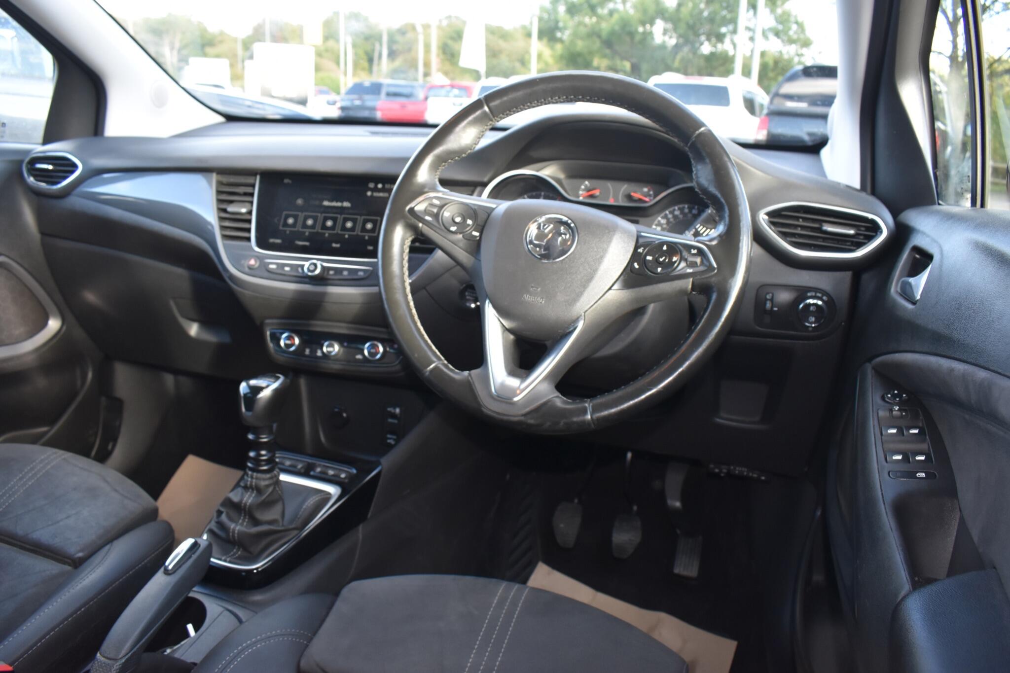 Crossland - 1.2 Turbo Ultimate Euro 6 (s/s) 5dr - Image 6