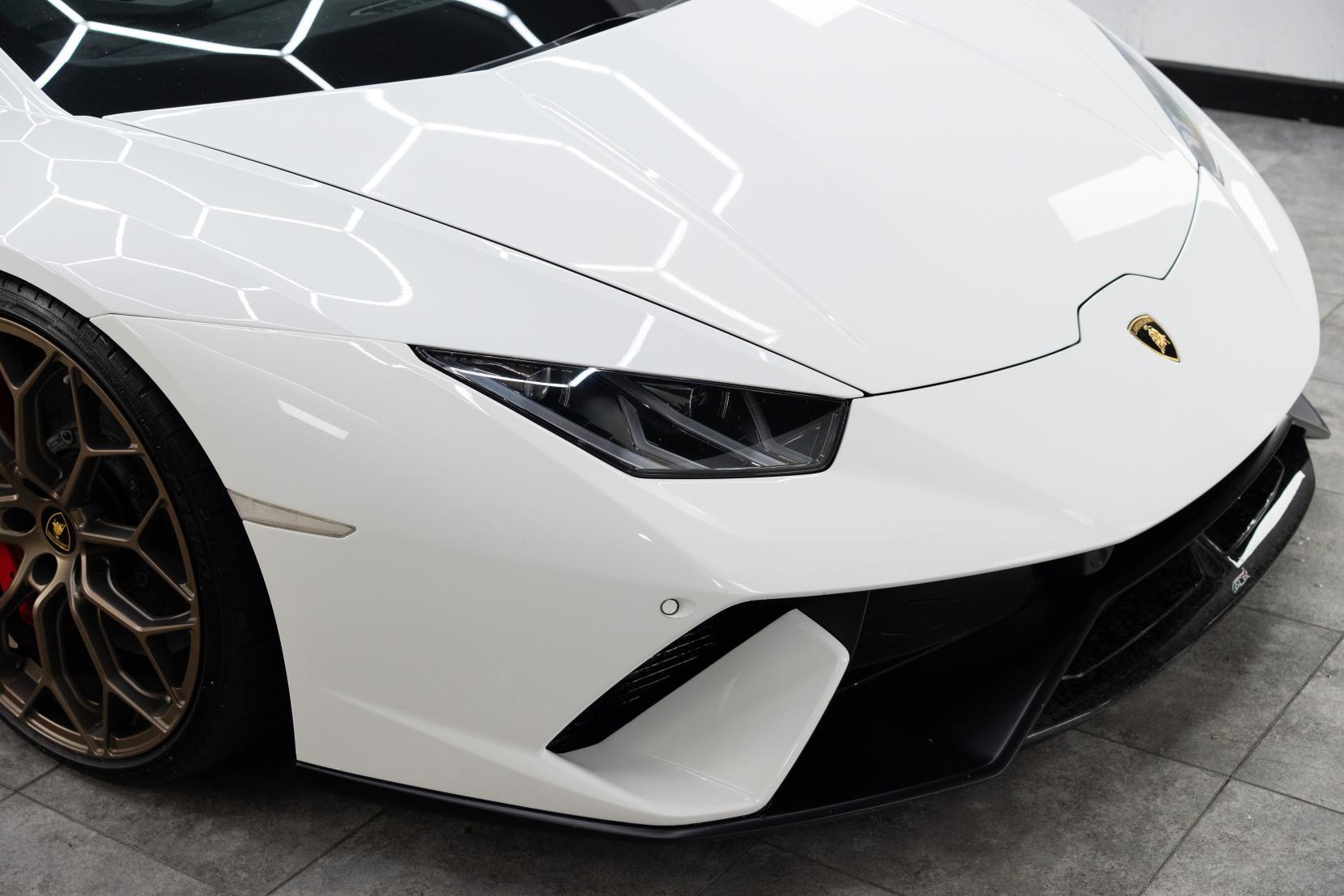 Lamborghini Huracan view 24