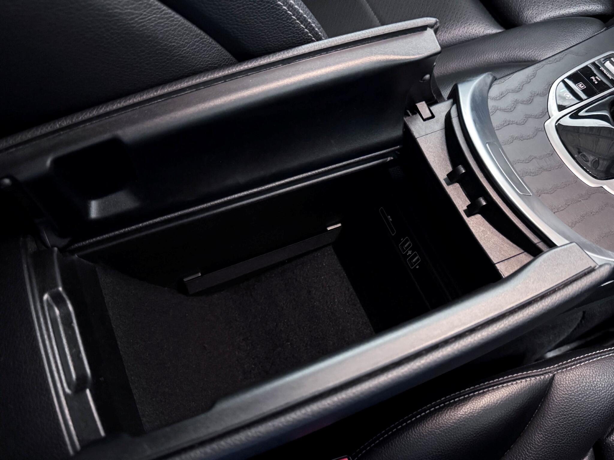Mercedes-Benz GLC view 34