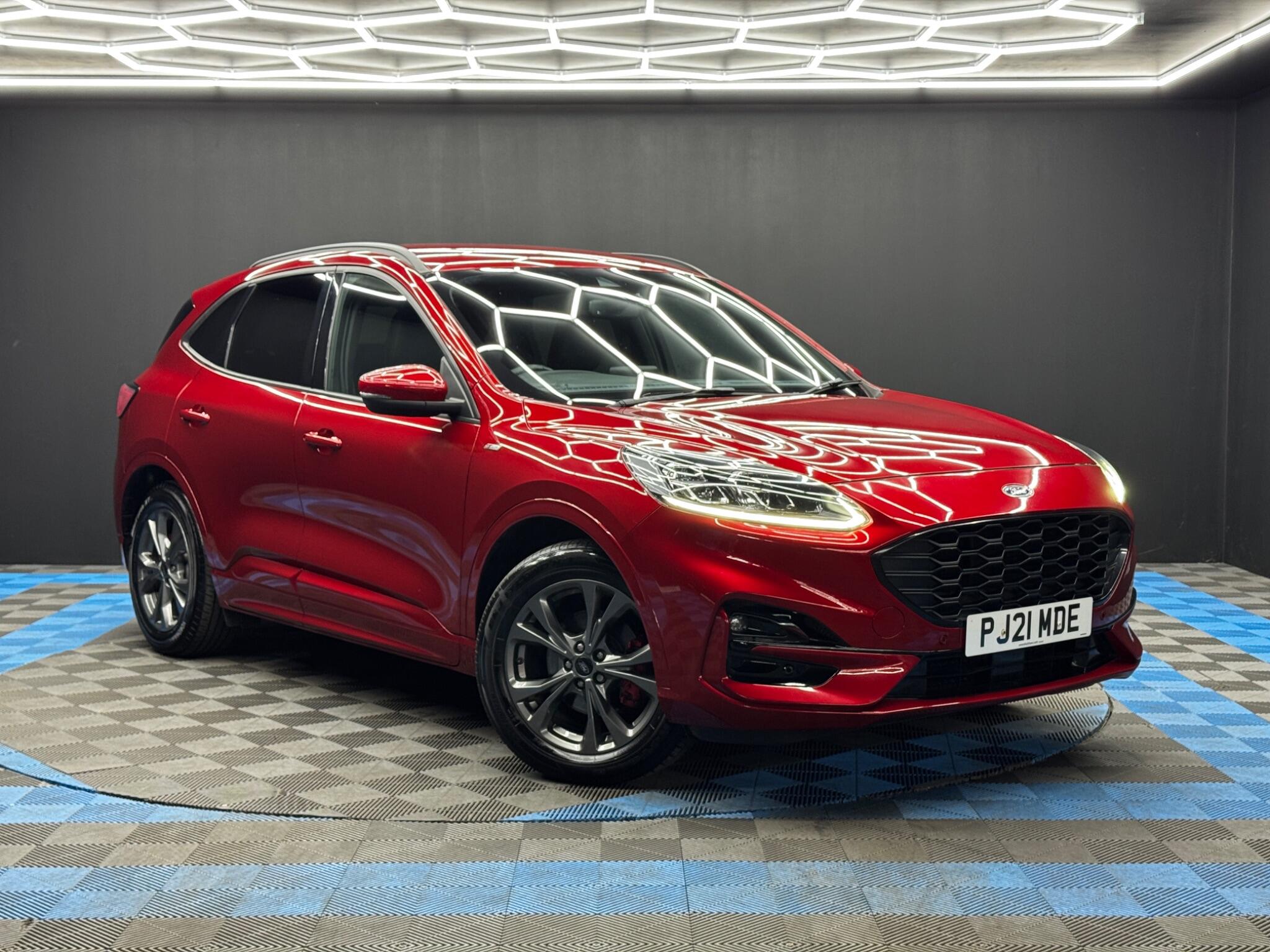 2020 Ford Kuga in Red for sale