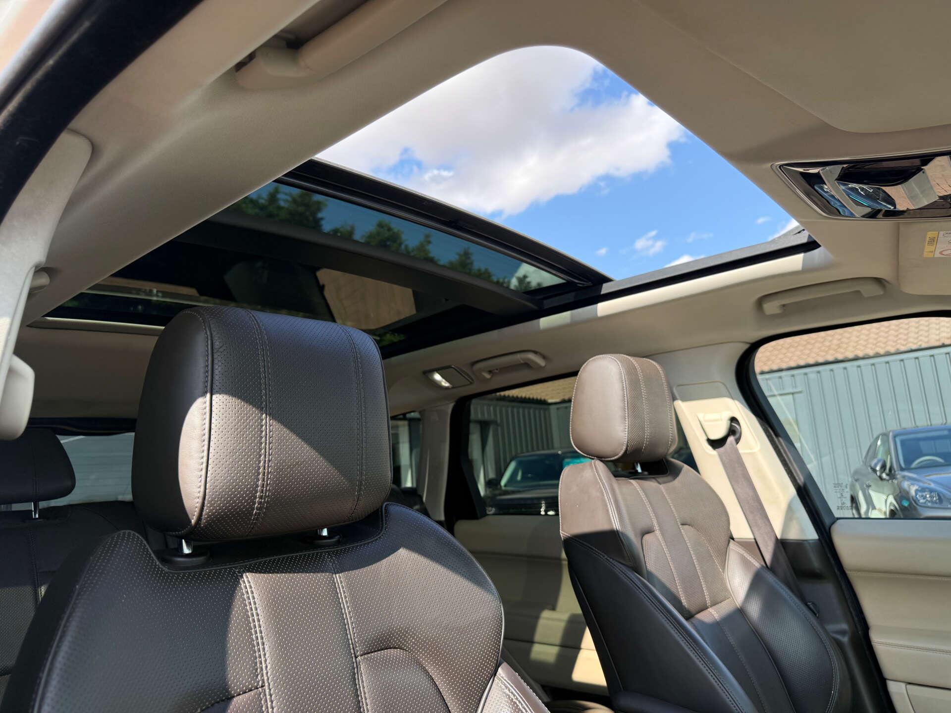Land Rover Range Rover Sport view 37