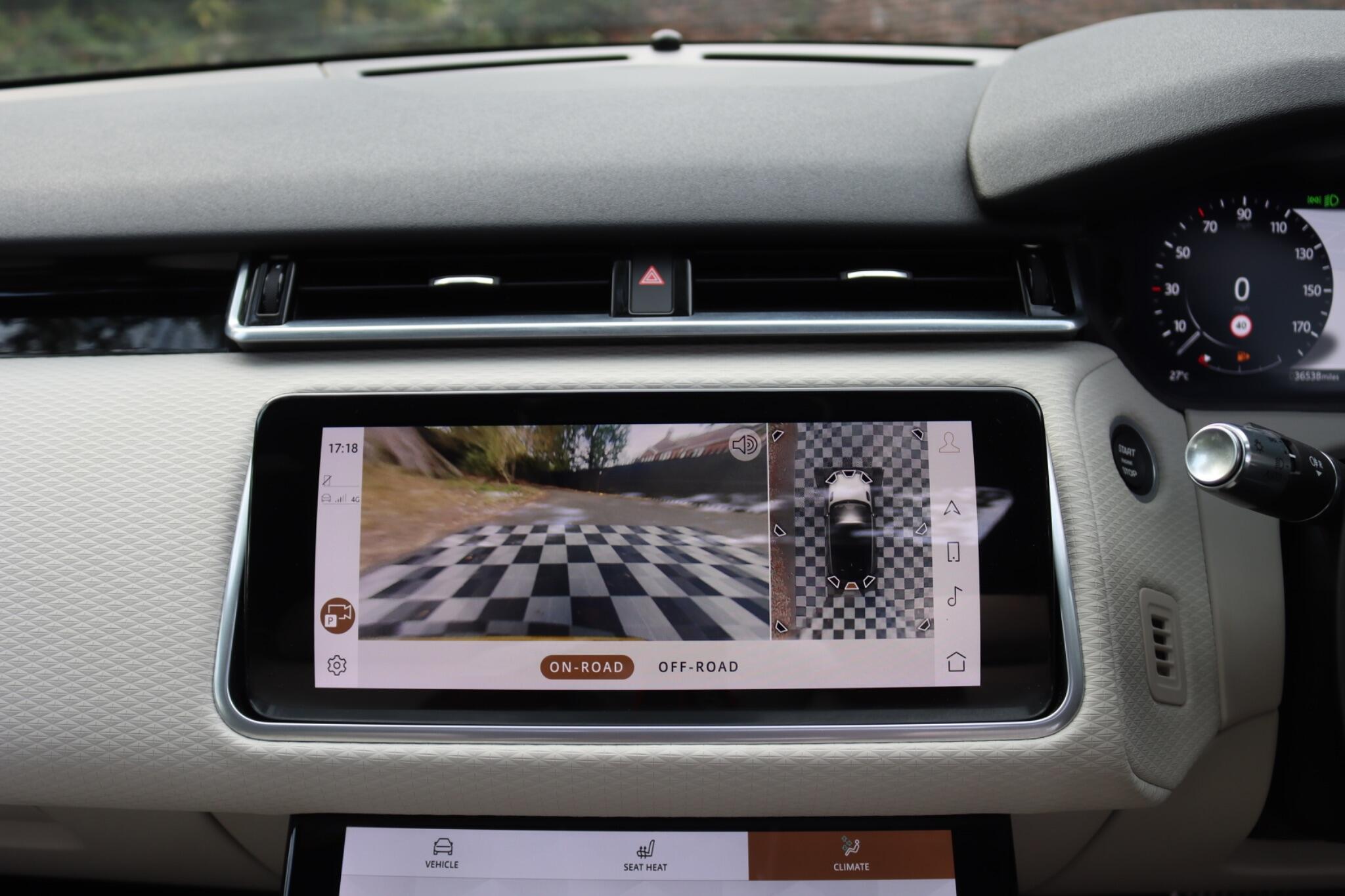 Land Rover Range Rover Velar view 69