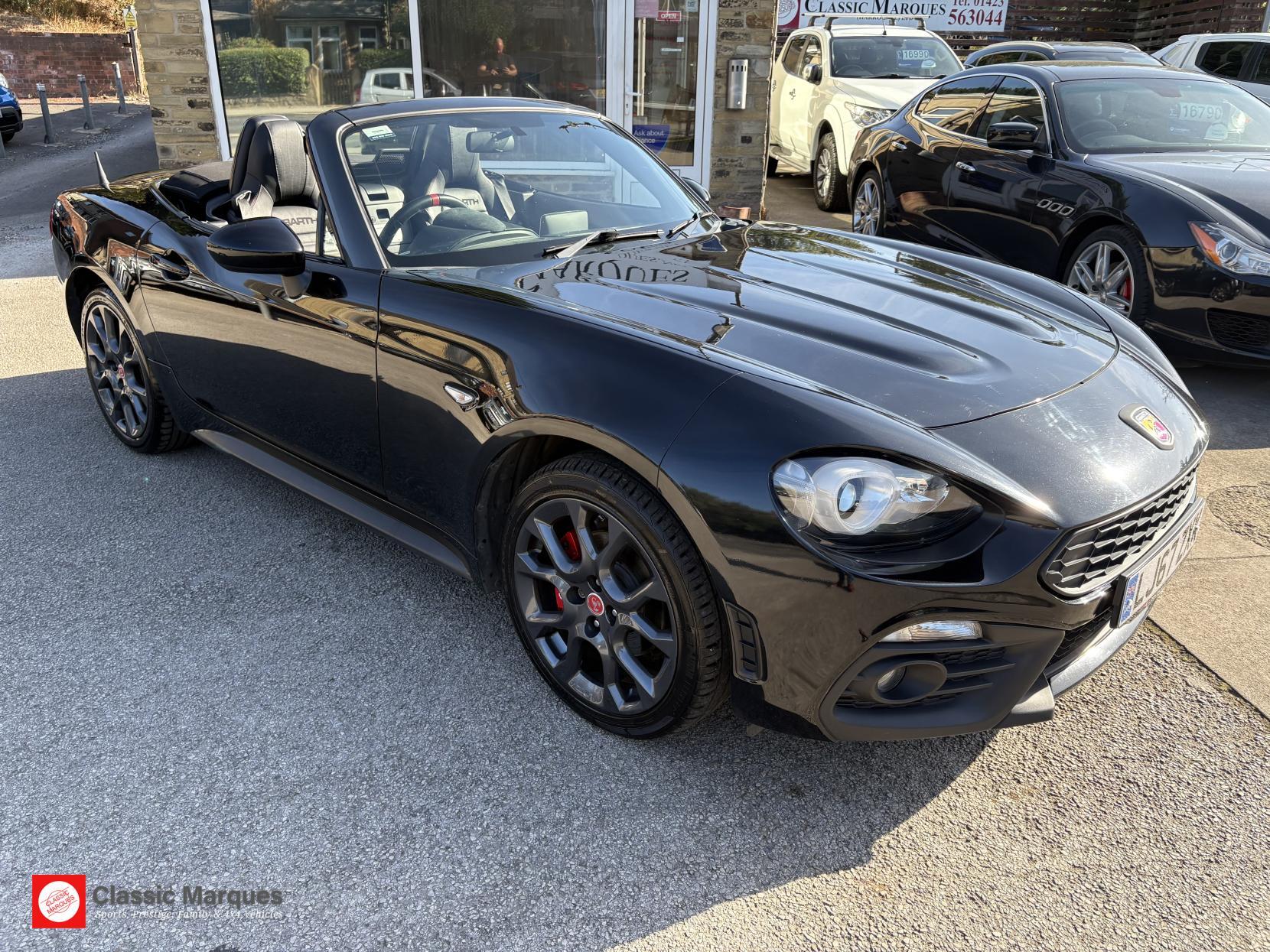 Abarth 124 Spider view 6